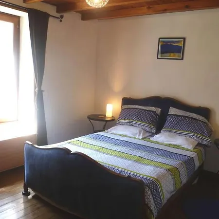 Les Glycines Gite - Beautiful,peaceful Location With Pool Vernoux-en-Gatine