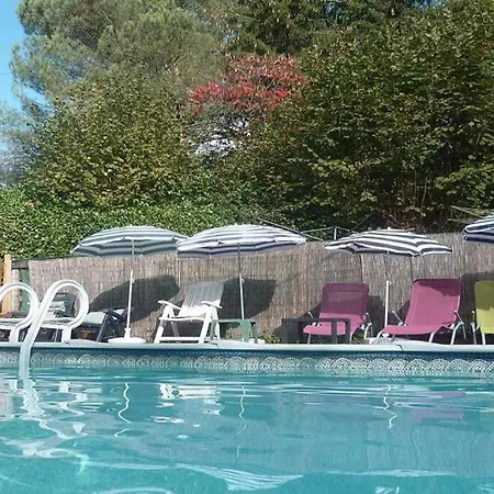 Holiday home Les Glycines Gite - Beautiful,peaceful Location With Pool Vernoux-en-Gatine