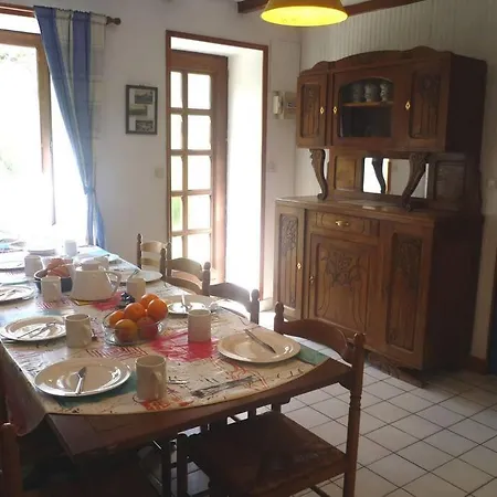 Holiday home Les Glycines Gite - Beautiful,peaceful Location With Pool